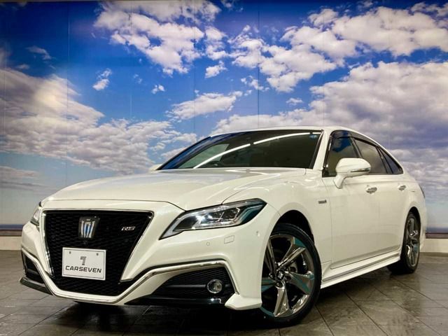 TOYOTA / CROWN sedan hybrid 4WD