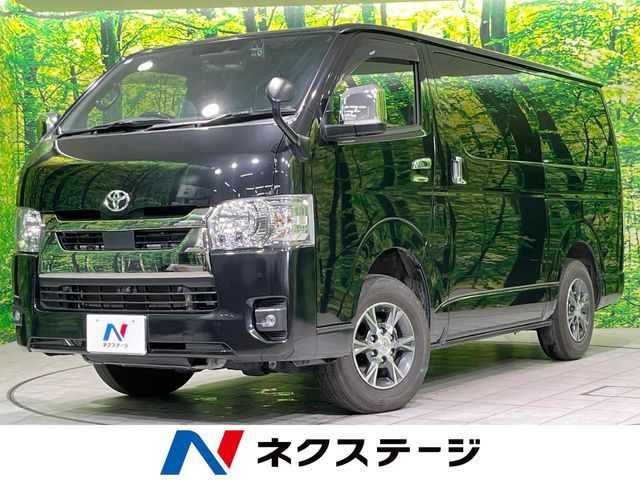 TOYOTA / HIACE van 4WD
