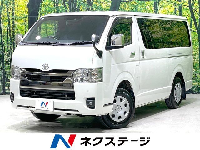 TOYOTA / HIACE van 4WD