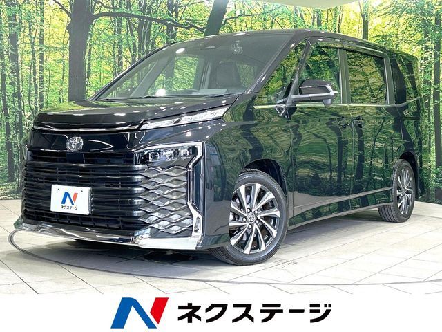 TOYOTA / VOXY