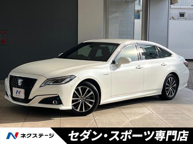 TOYOTA / CROWN sedan hybrid