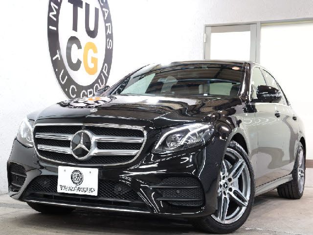 MERCEDES BENZ / MERCEDES BENZ E class sedan