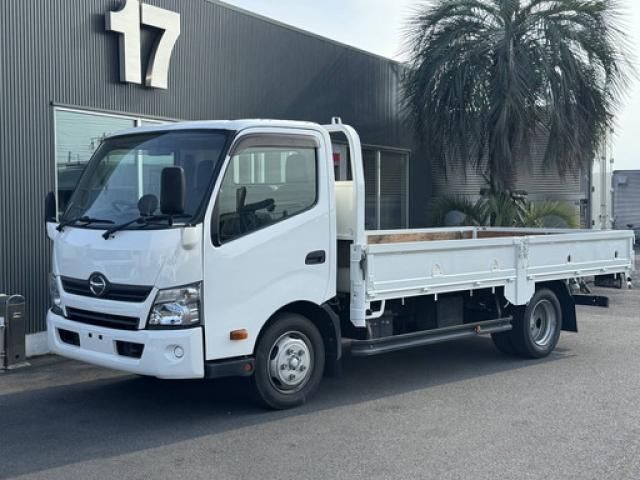HINO / DUTRO