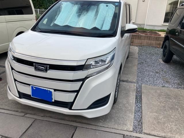 TOYOTA / NOAH
