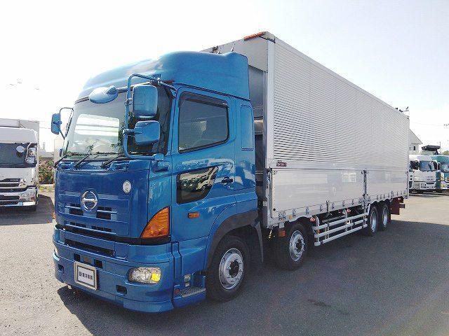 Japanese used car Ref# 1661541 HINO / PROFIA