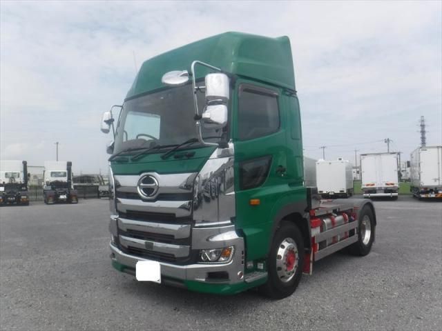Japanese used car Ref# 1661546 HINO / PROFIA