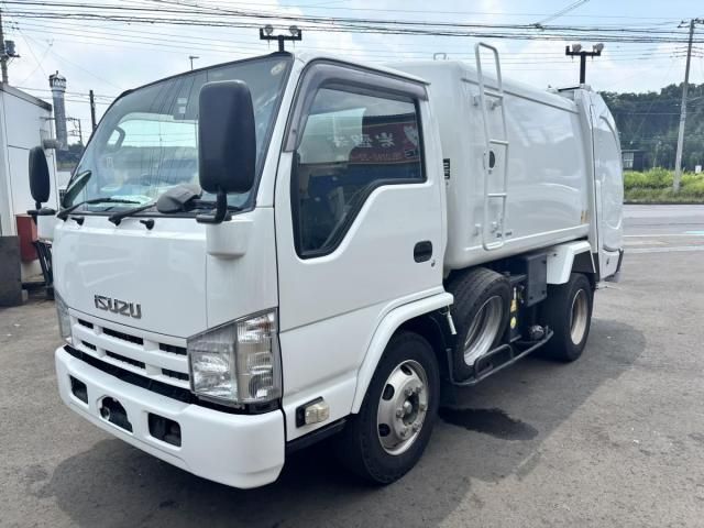 ISUZU / ELF