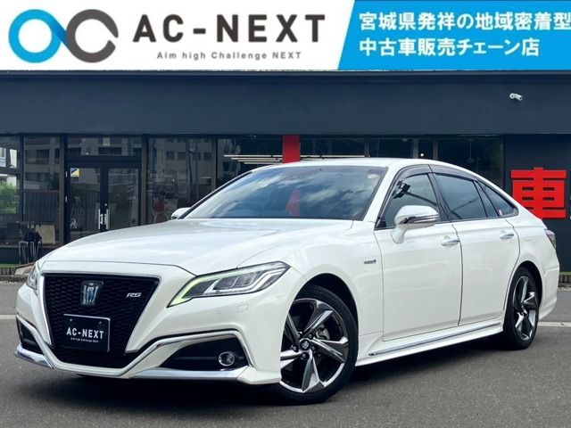TOYOTA / CROWN sedan hybrid