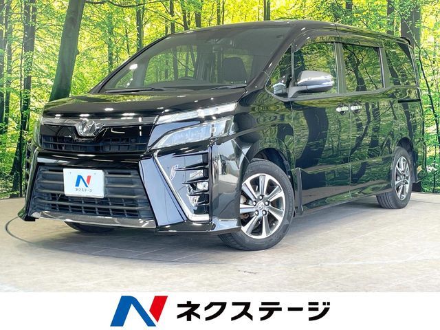 TOYOTA / VOXY