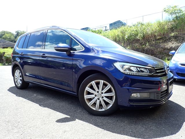 VOLKSWAGEN / VOLKSWAGEN GOLF TOURAN