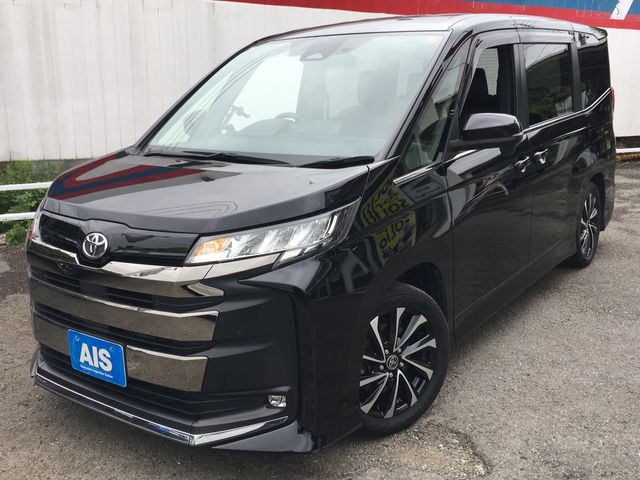 TOYOTA / NOAH