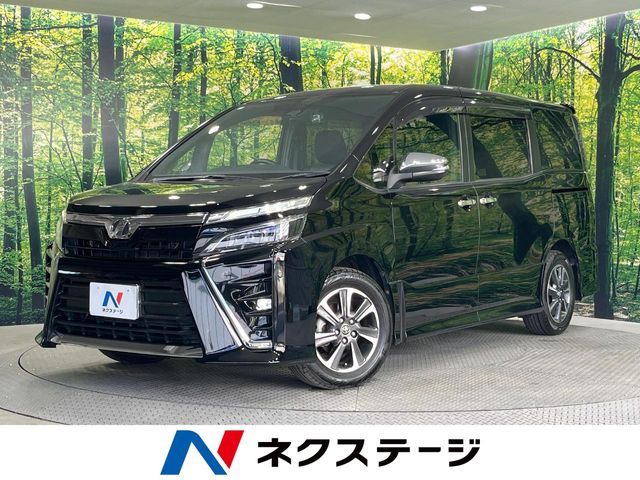 TOYOTA / VOXY