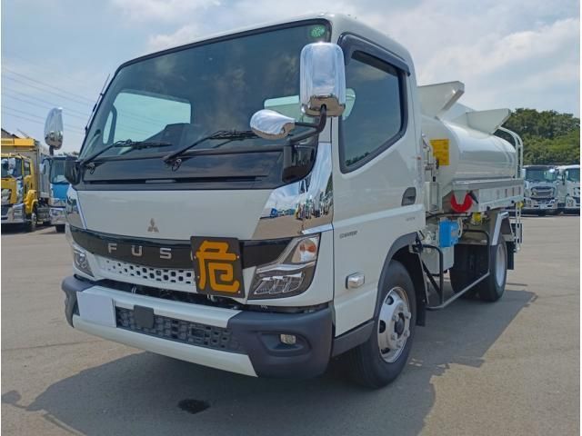Japanese used car Ref# 1662342 MITSUBISHI / CANTER