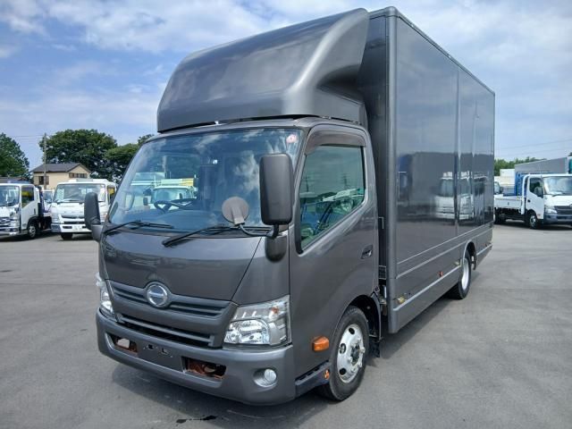 HINO / DUTRO