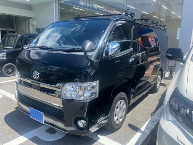 TOYOTA / HIACE van 2WD