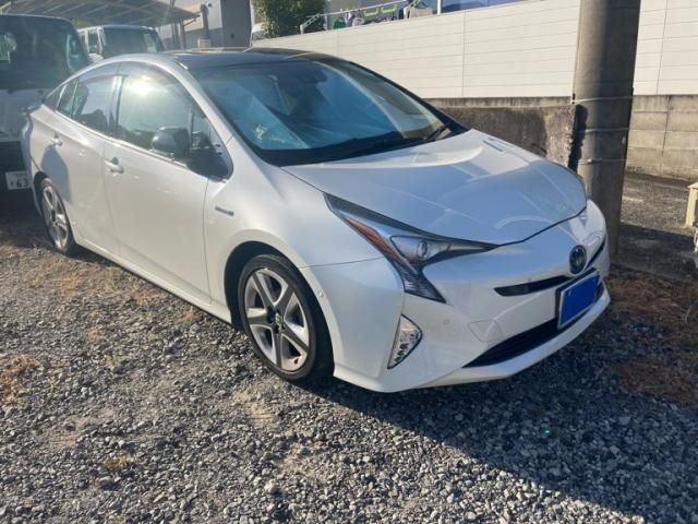 TOYOTA / PRIUS