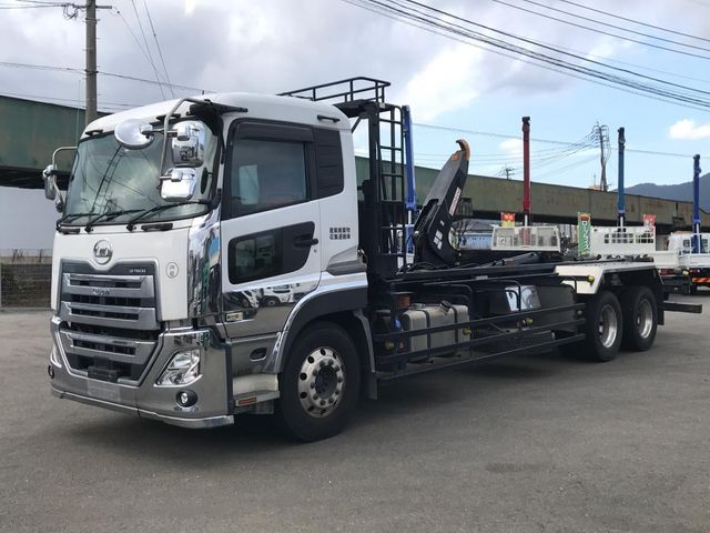 NISSAN DIESEL / Quon