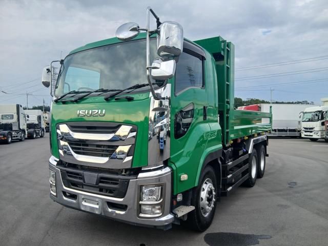 ISUZU / GIGA