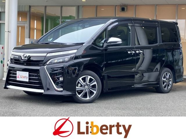 TOYOTA / VOXY