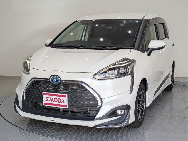 TOYOTA / SIENTA HYBRID