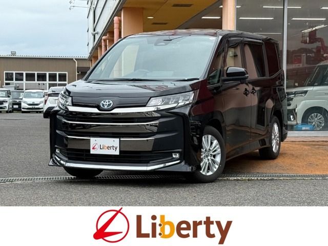 TOYOTA / NOAH HYBRID