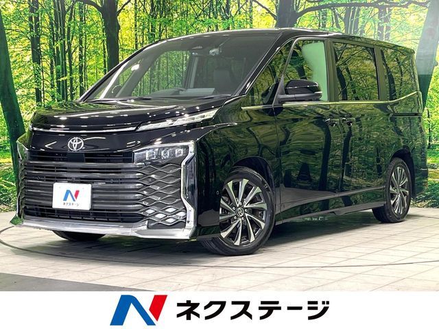 TOYOTA / VOXY