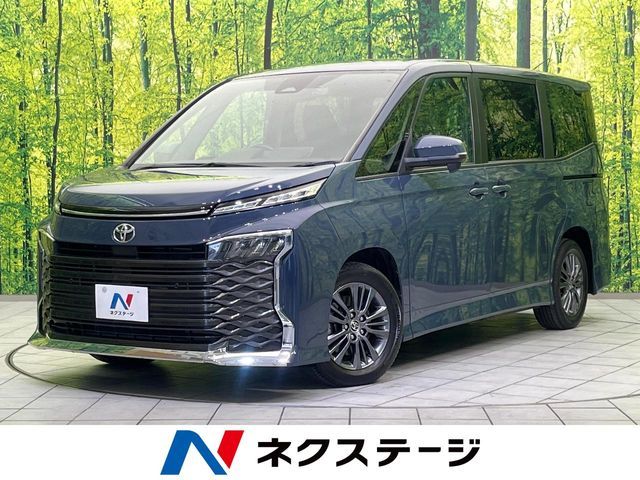 TOYOTA / VOXY