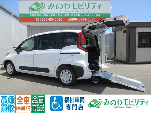 TOYOTA / SIENTA HYBRID