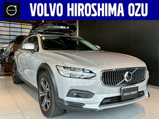 VOLVO / VOLVO V90