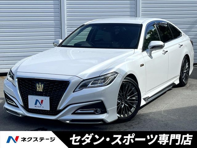 TOYOTA / CROWN sedan hybrid