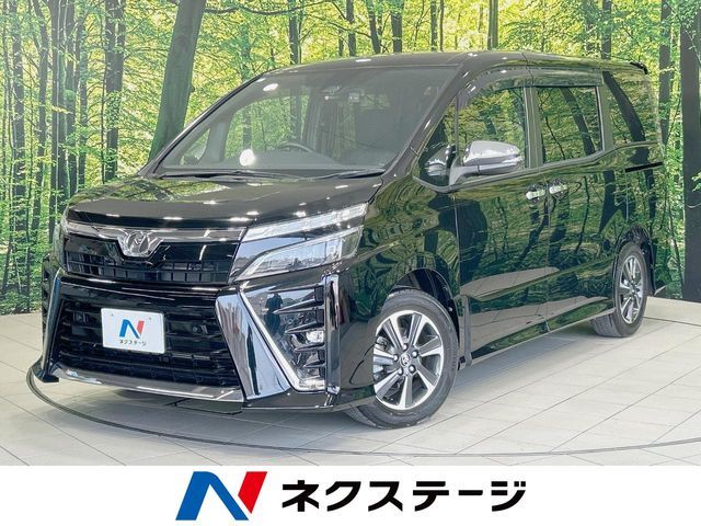 TOYOTA / VOXY