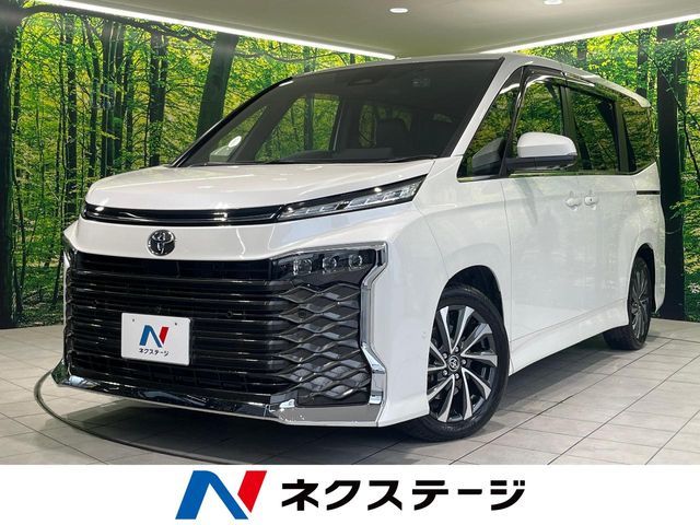 TOYOTA / VOXY