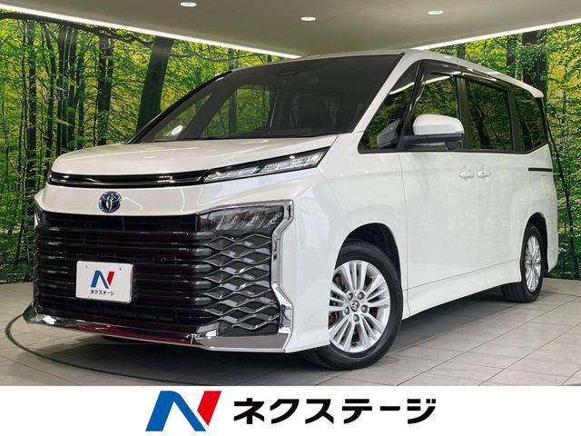 TOYOTA / VOXY HYBRID