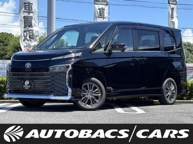 TOYOTA / VOXY 4WD