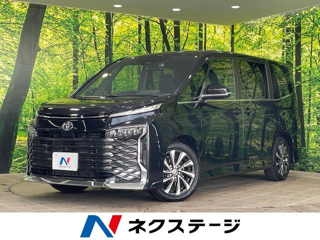 TOYOTA / VOXY