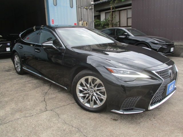 TOYOTA / LEXUS LS500h 4WD