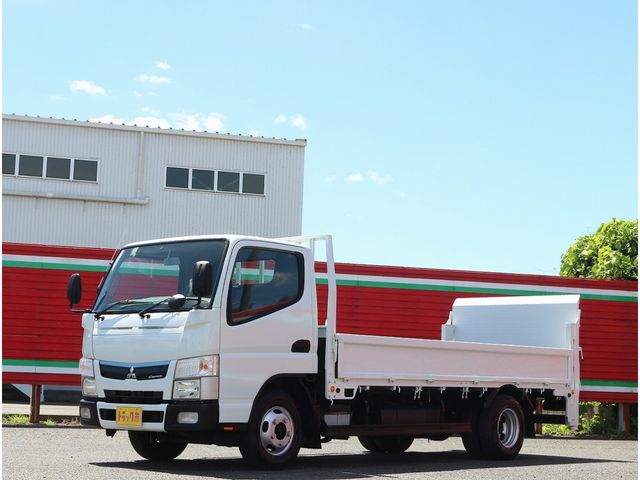 Japanese used car Ref# 1663761 MITSUBISHI / CANTER