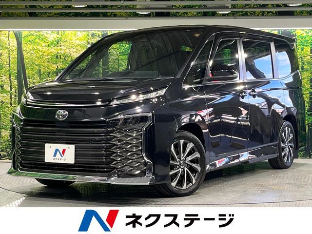 TOYOTA / VOXY