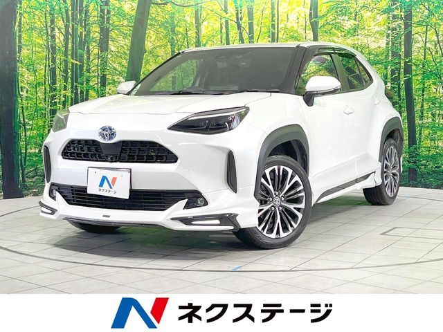 TOYOTA / YARIS CROSS HYBRID