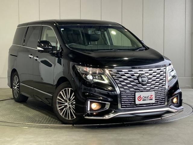 NISSAN / ELGRAND