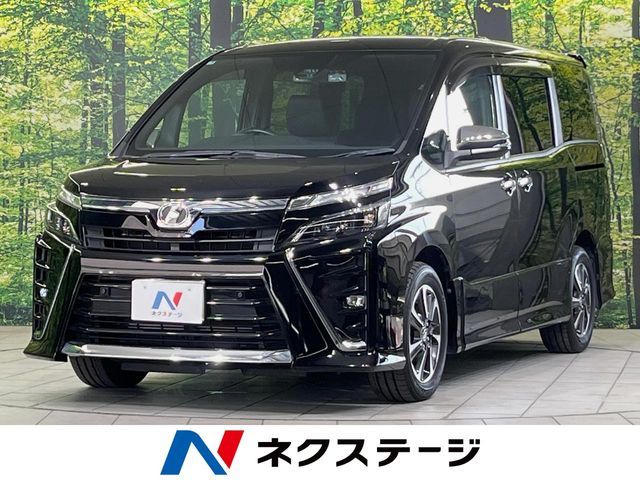TOYOTA / VOXY