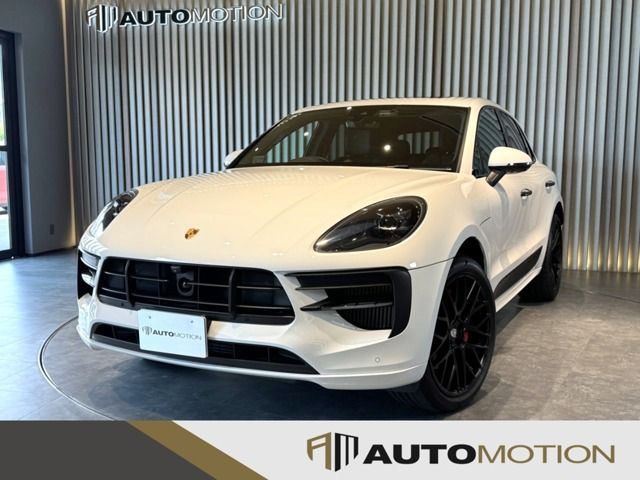 PORSCHE / PORSCHE Macan