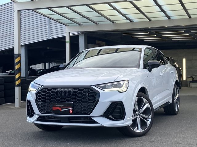 AUDI / AUDI Q3 SPORTBACK