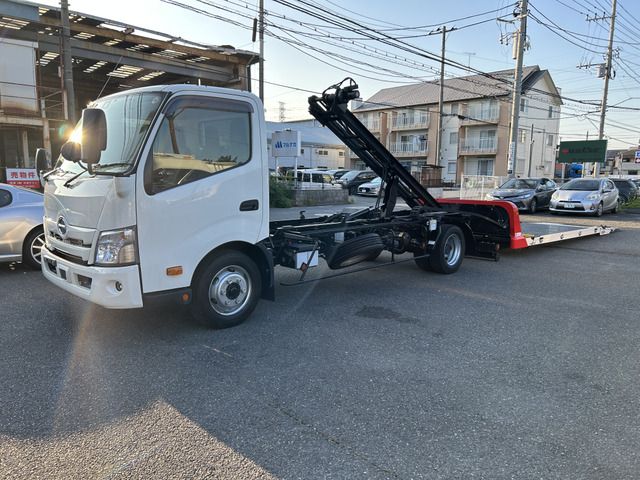 HINO / デュトロ