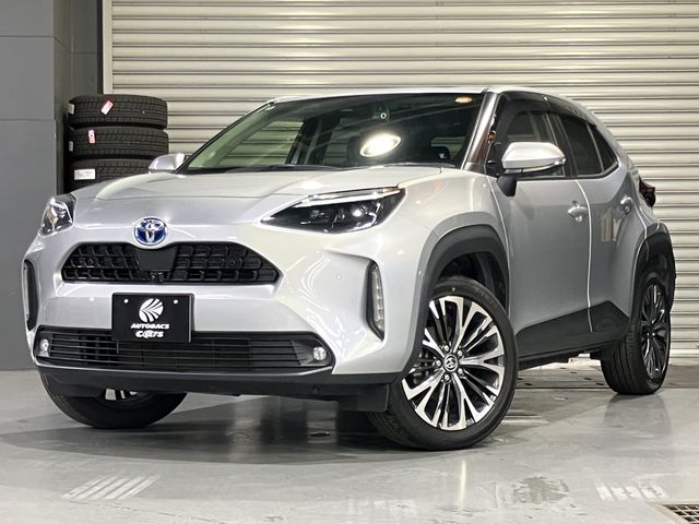 TOYOTA / YARIS CROSS HYBRID