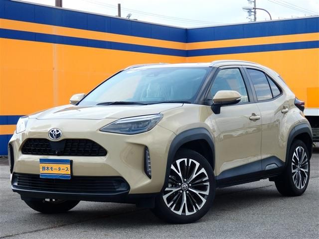 TOYOTA / YARIS CROSS