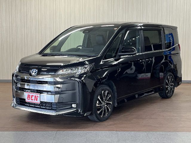 TOYOTA / NOAH HYBRID