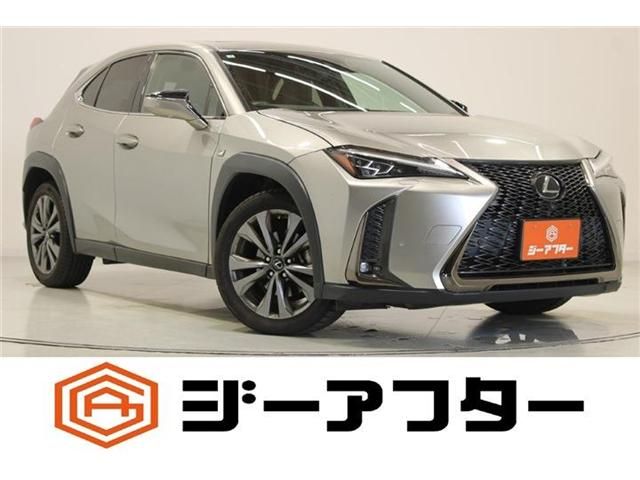 TOYOTA / LEXUS UX200