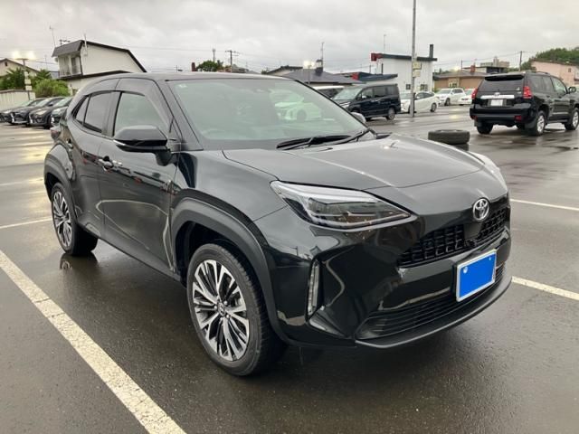 TOYOTA / YARIS CROSS