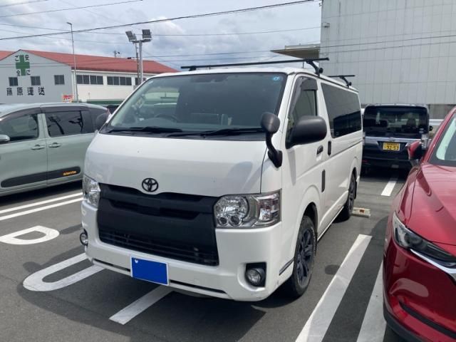 TOYOTA / HIACE van 4WD